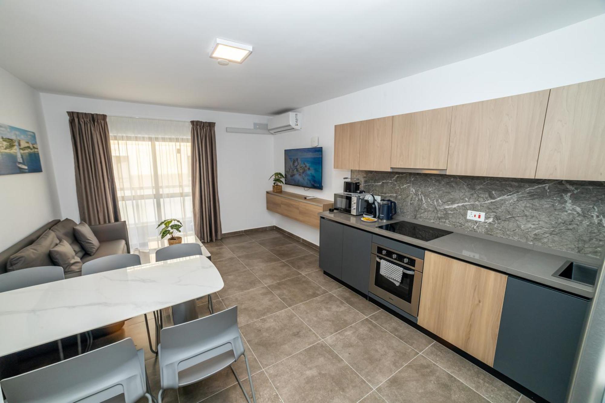Charming Corner Apartment With Country View 2Br St. Paul's Bay Esterno foto